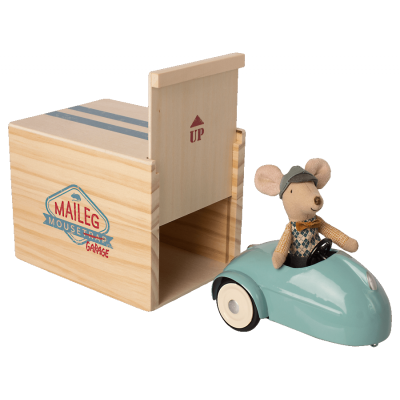 Boneco Maileg - Carro de Rato com Garagem - Azul